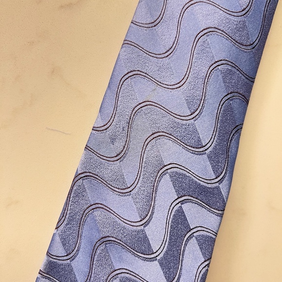 Lot of 3 Silk Ties - Picture 10 of 16